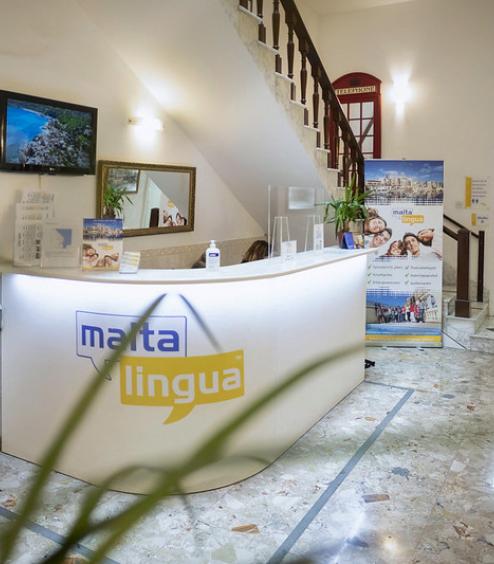 Escuela de Adultos Escuela de Adultos